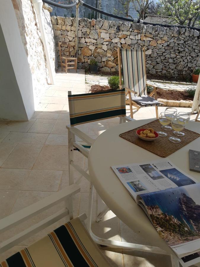 Il Trullo Bianco A Masseria Santalachicca Masseria Orimini Eksteriør billede