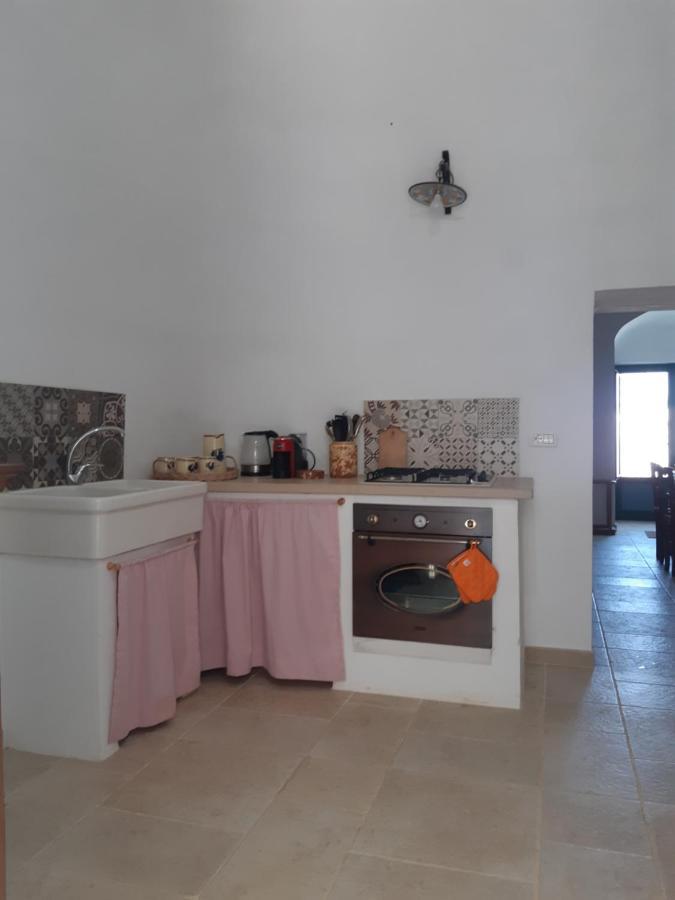 Il Trullo Bianco A Masseria Santalachicca Masseria Orimini Eksteriør billede
