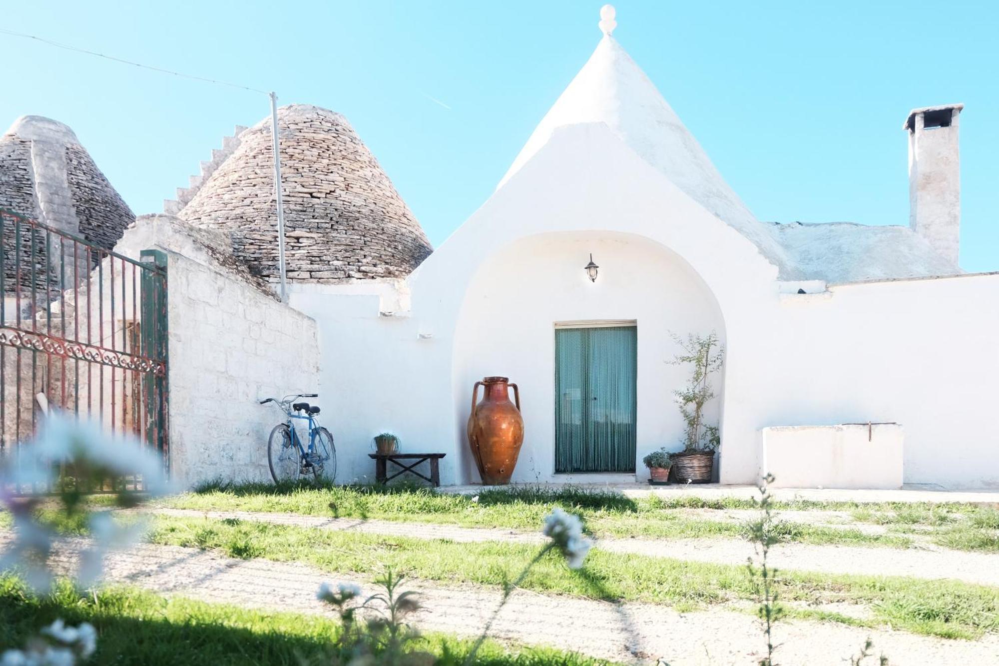 Il Trullo Bianco A Masseria Santalachicca Masseria Orimini Eksteriør billede